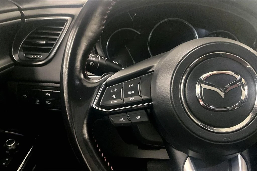 Used 2023 Gray Mazda Carbon Edition image 18