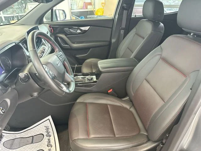 Used 2024 Gray Chevrolet RS image 15