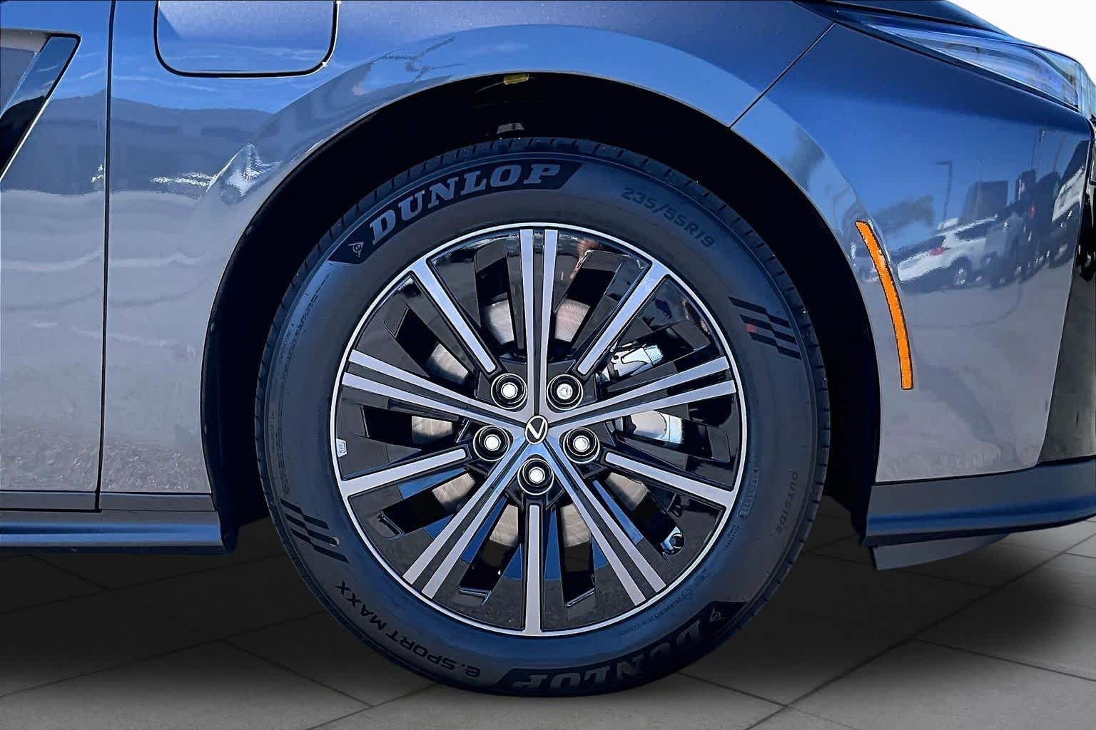 New 2026 Cloudburst Gray Lexus PREMIUM image 9