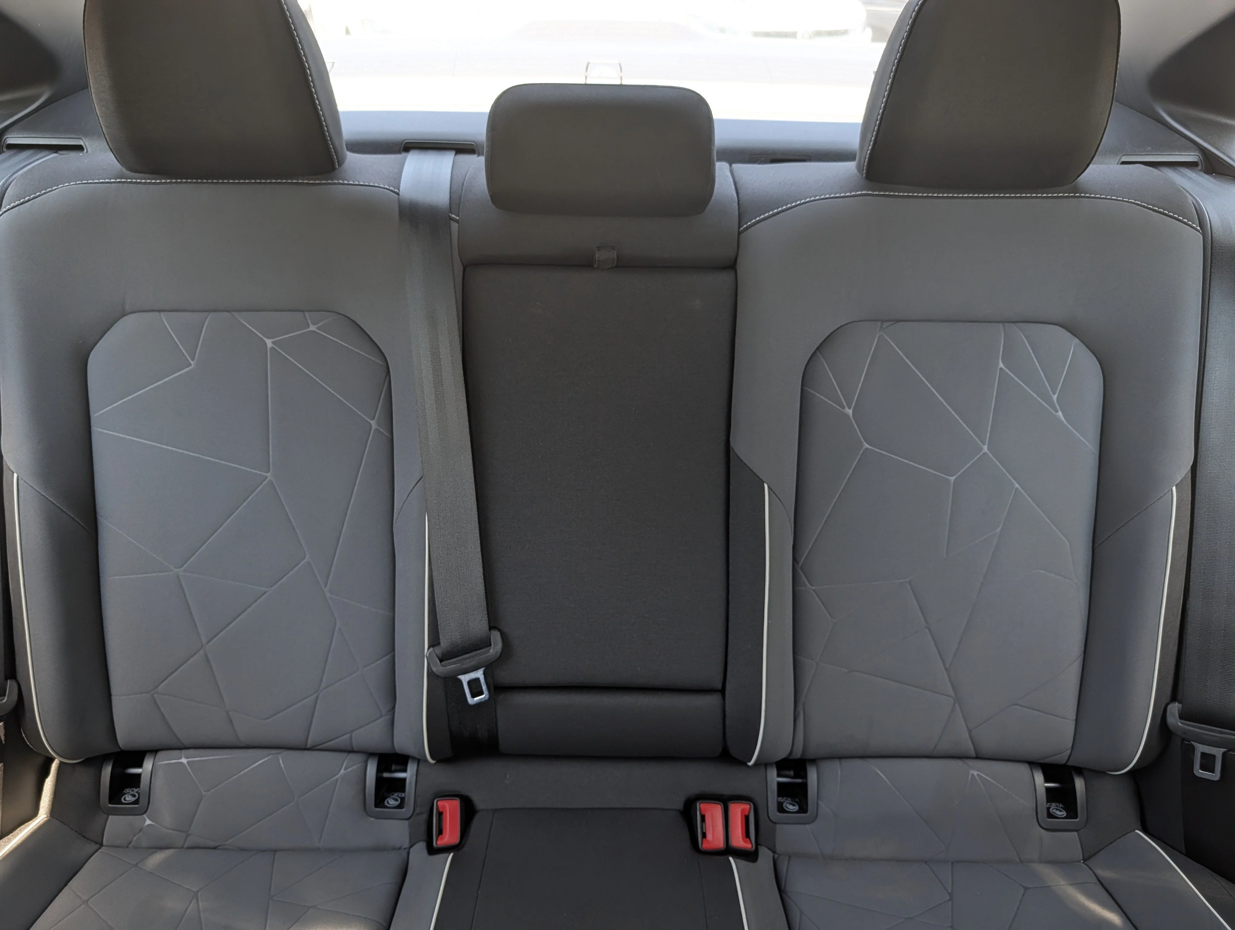 Certified Used 2025 Platinum Gray Metallic Volkswagen Sport image 13
