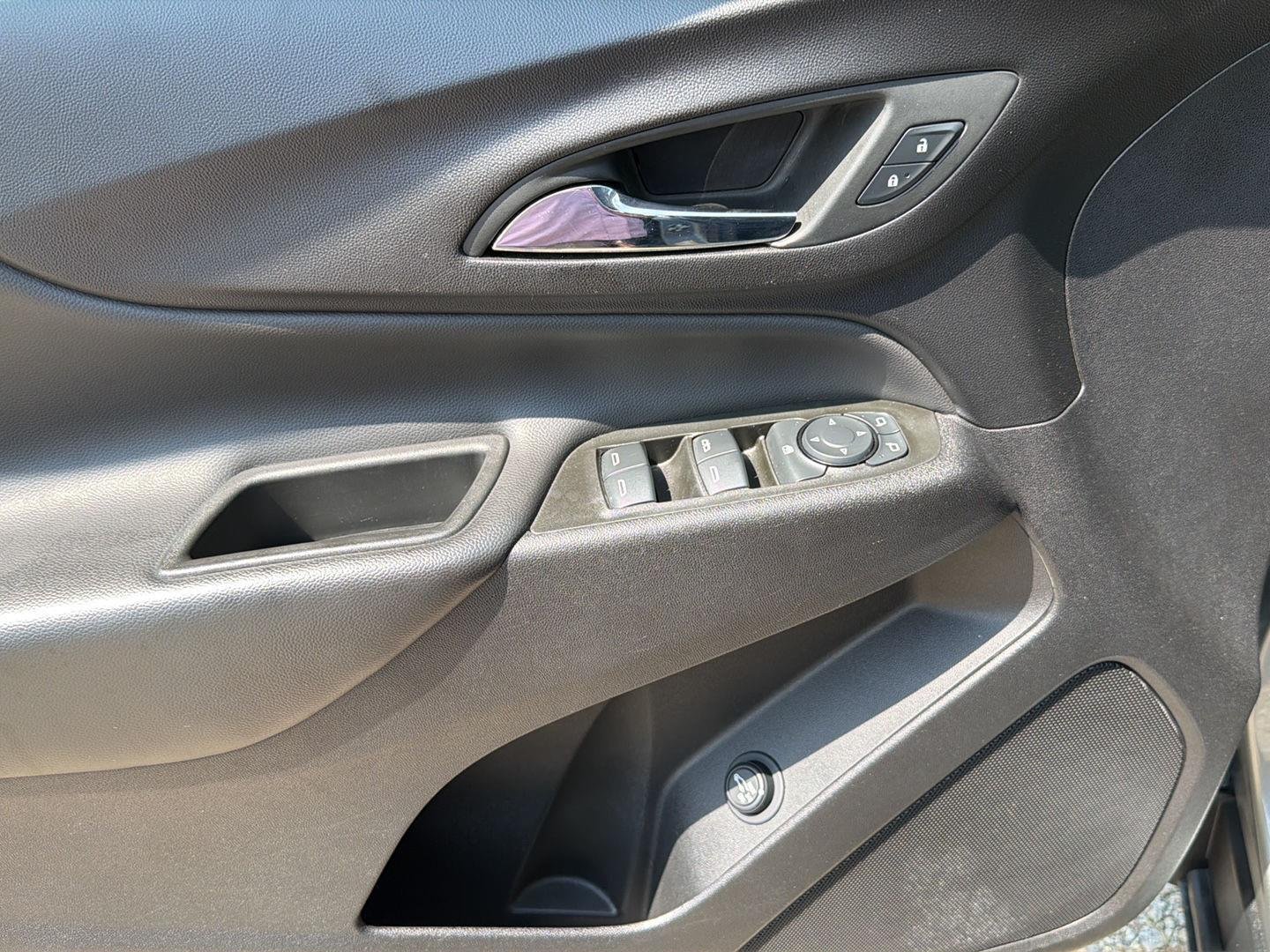 Used 2024 Sterling Gray Metallic Chevrolet LT image 32