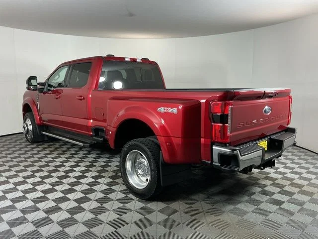 Used 2023 Red Ford Lariat image 6