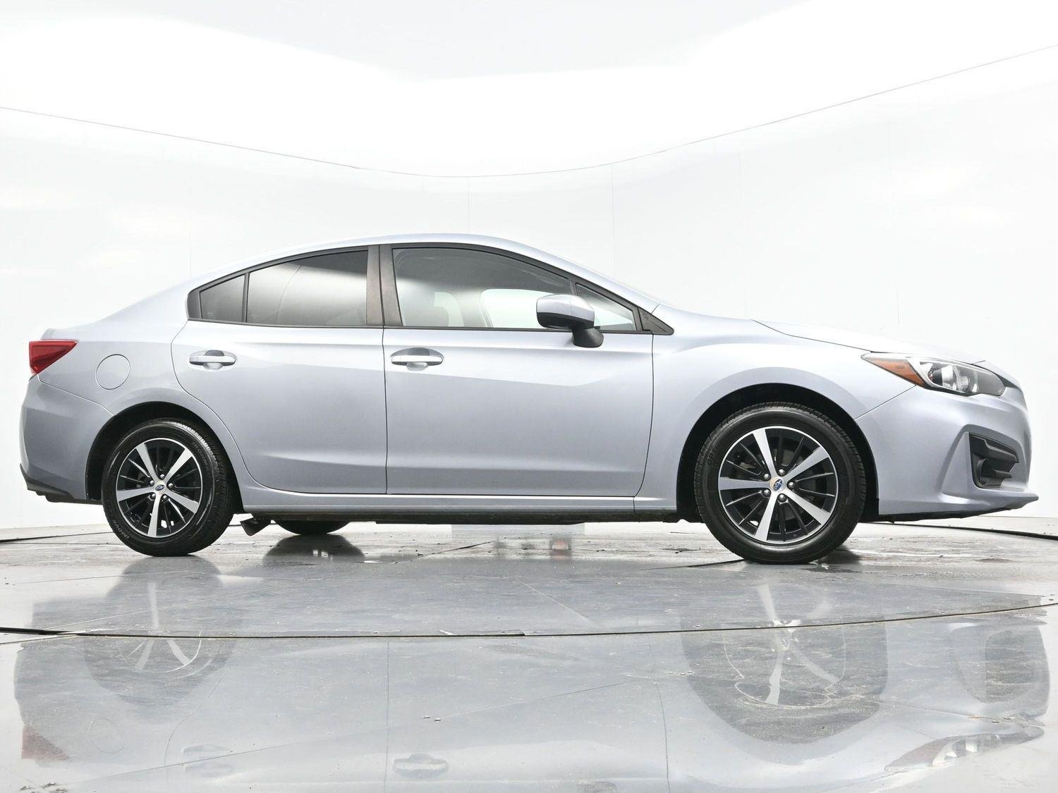 Used 2019 Ice Silver Metallic Subaru Premium image 39