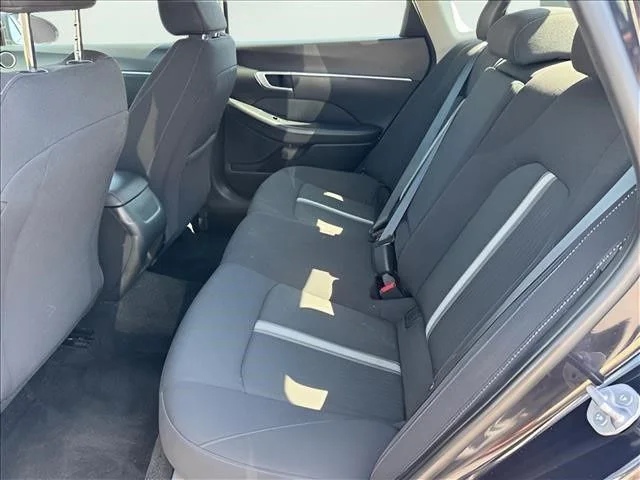 Used 2024 Blue Hyundai SEL image 13