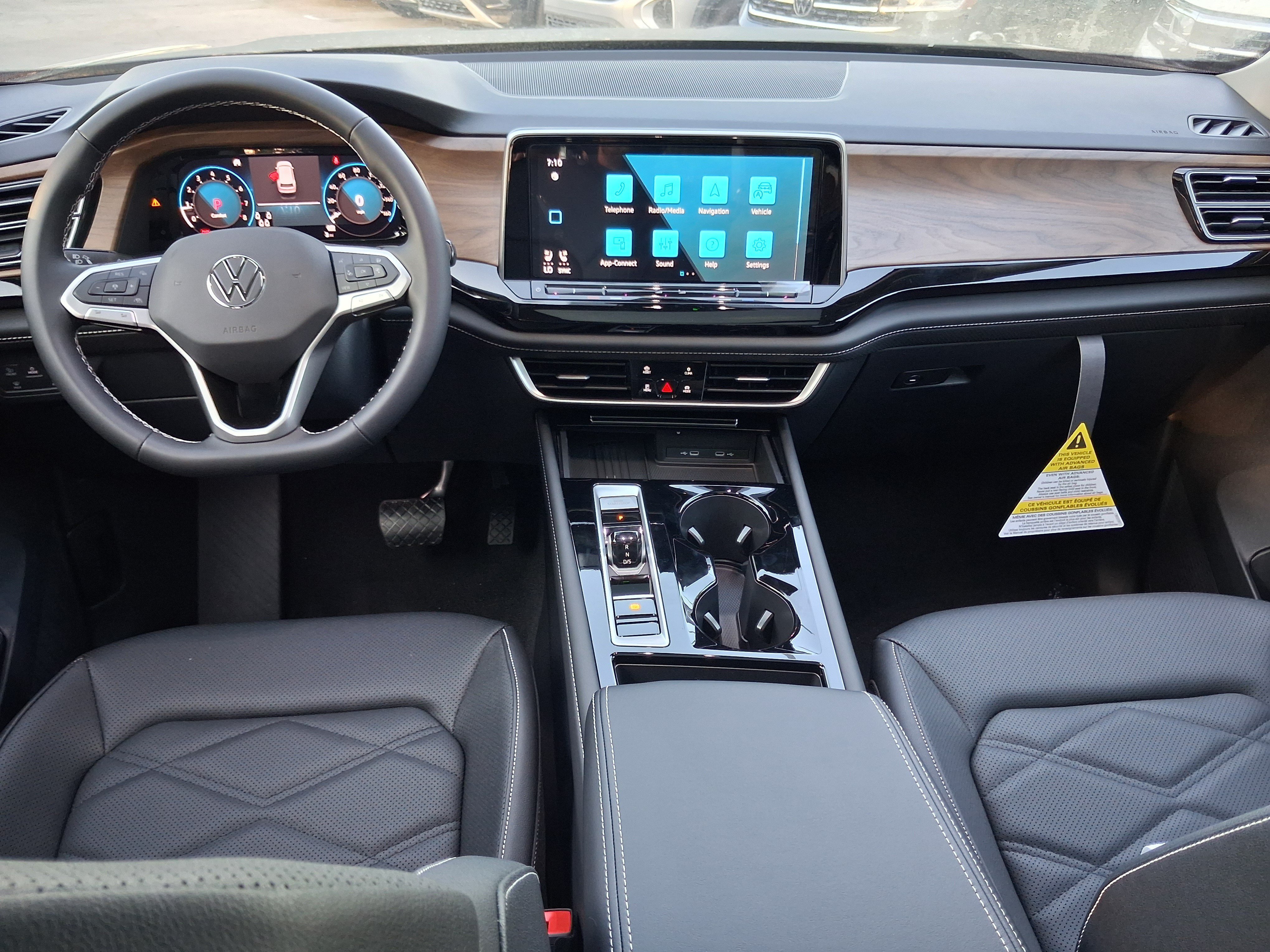 New 2026 Black Volkswagen 2.0T SE w/Technology image 6
