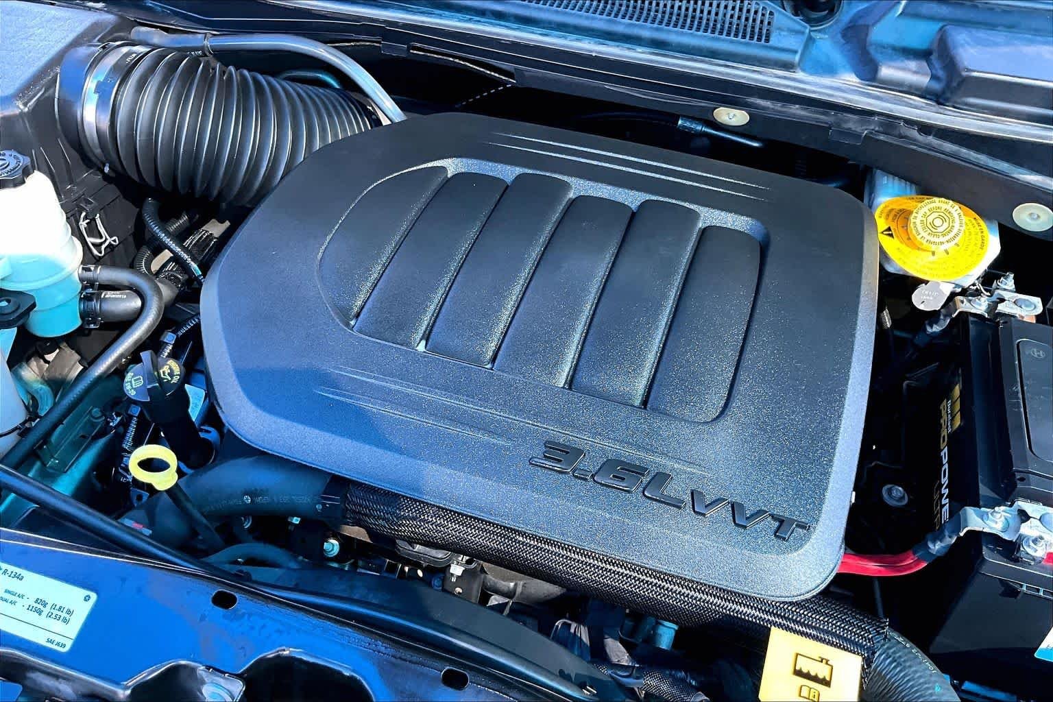 Used 2019 Billet Clearcoat Dodge SE Plus image 32