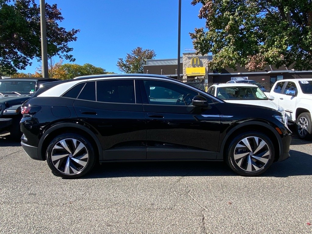 Used 2021 Volkswagen ID.4 PRO S with VIN WVGUNPE25MP057518 for sale in Alexandria, VA