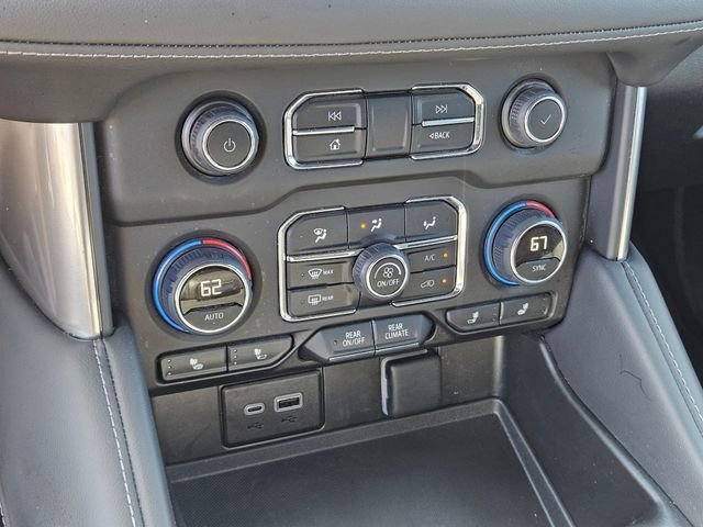 Used 2024 Black Chevrolet Z71 image 25