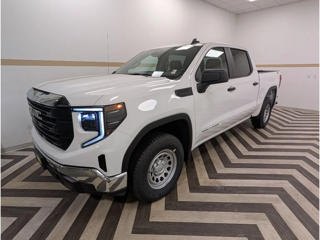 2026 GMC Sierra 4WD Crew Cab Standard Box Pro's photo