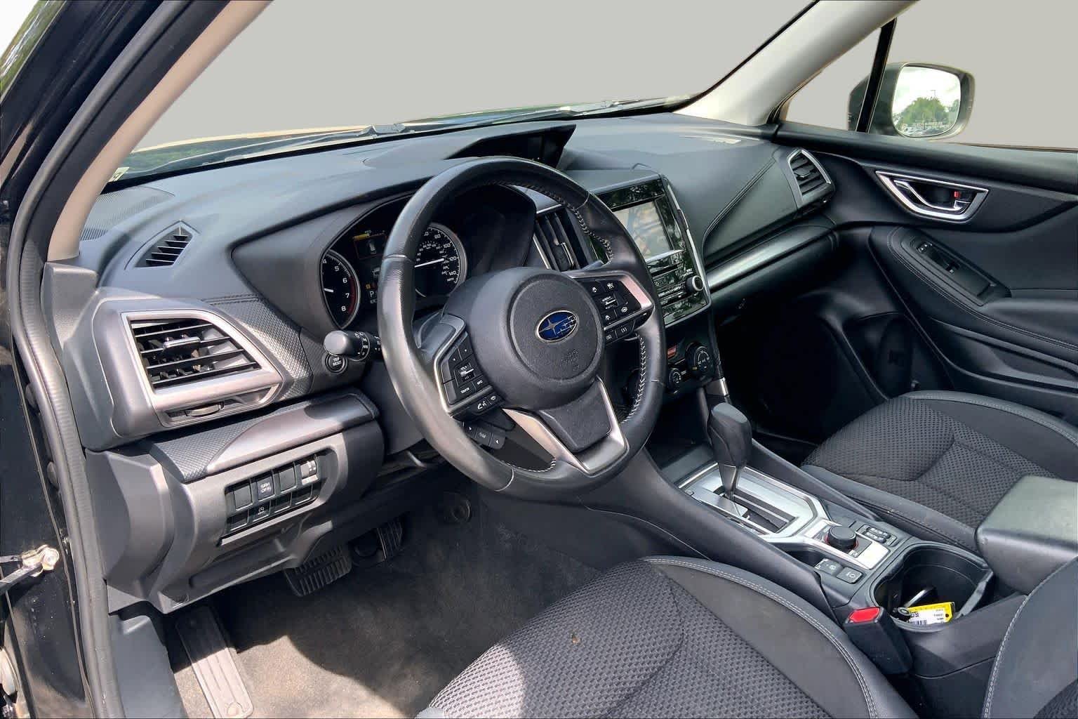 Used 2023 Crystal Black Silica Subaru Premium image 18