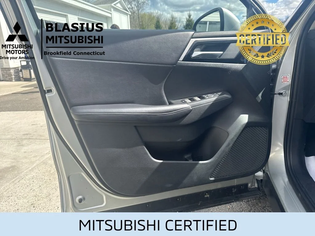 Certified Used 2024 Silver Mitsubishi SE image 20