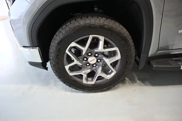 New 2026 Sterling Metallic GMC SLT image 34
