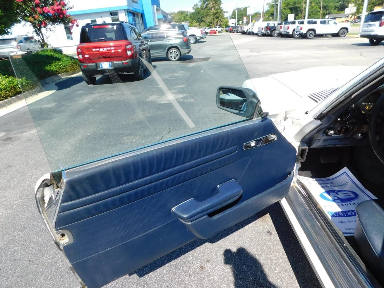 Used 1980 White Mercedes-Benz Convertible image 14