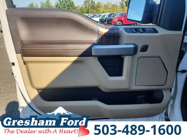 Certified Used 2019 White Ford Lariat image 19