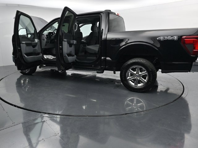 Certified Used 2025 Black Ford XLT image 35