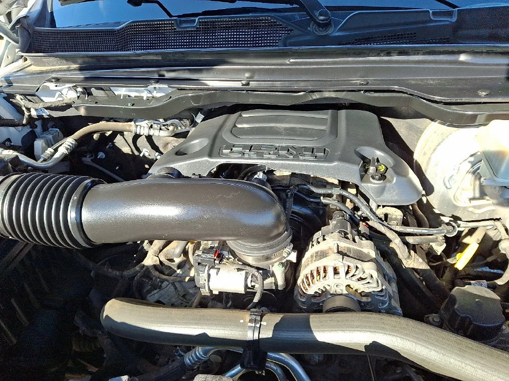 Used 2022 Bright White Clearcoat Ram Laramie image 30