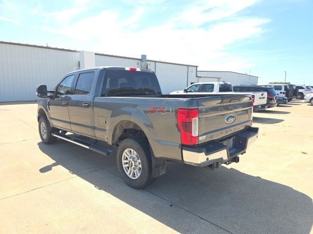 Used 2019 Magnetic Metallic Ford XLT image 5
