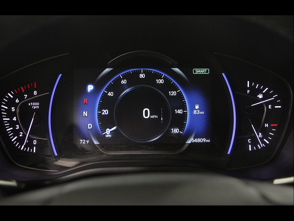 2020 Hyundai Santa Fe Limited - Photo 8