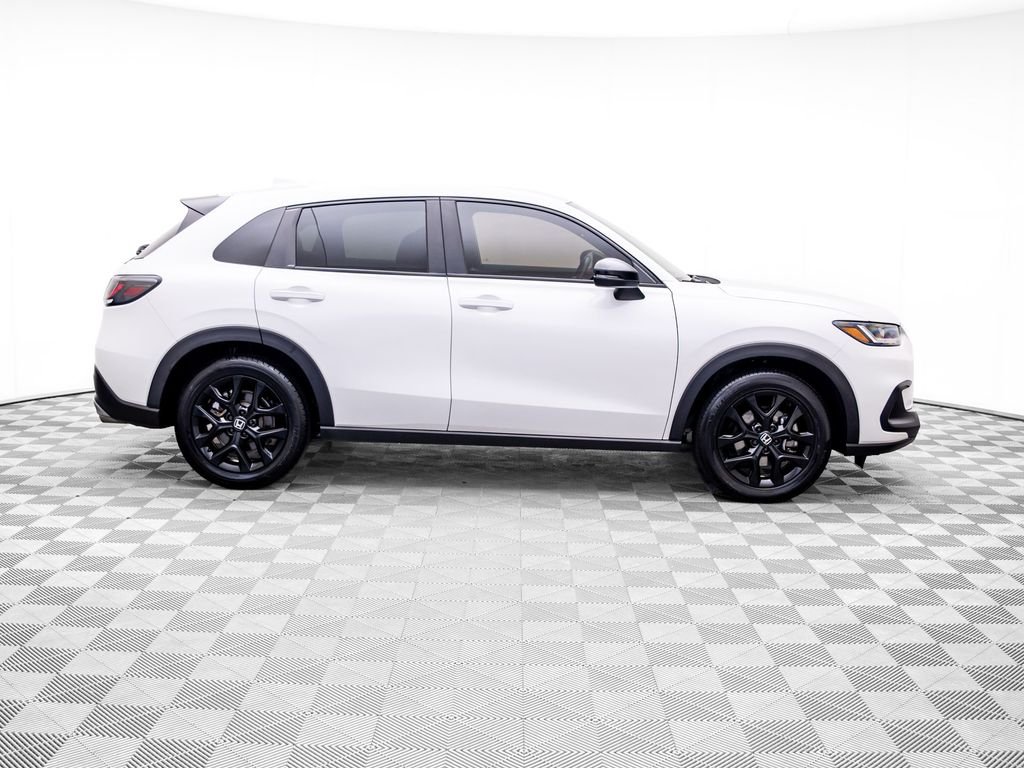 Certified Used 2024 Platinum White Pearl Honda 5DR 2WD SPORT image 8
