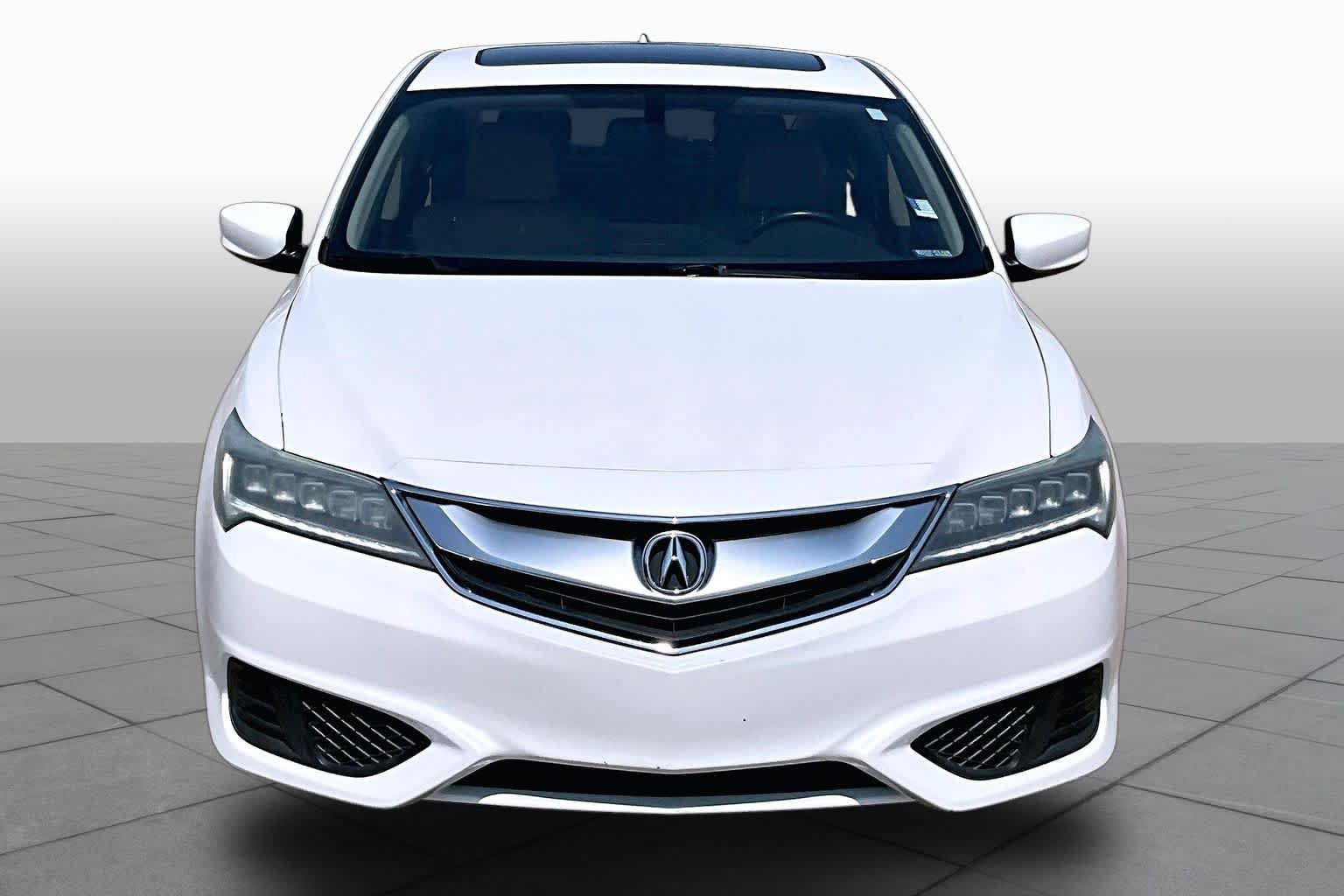 Used 2017 Bellanova White Pearl Acura w/Premium Pkg image 4