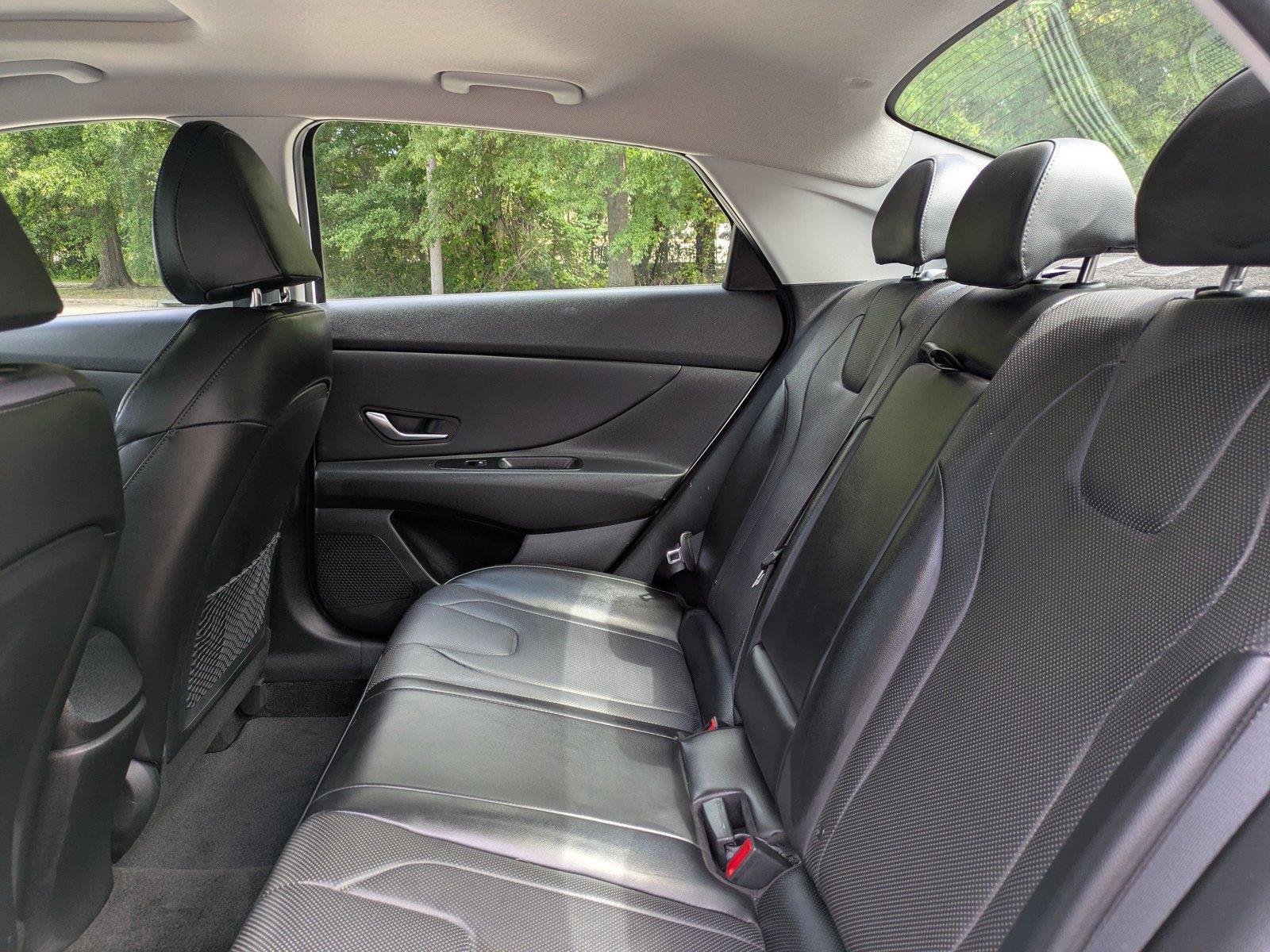 Used 2023 Lunar White Hyundai Limited image 13
