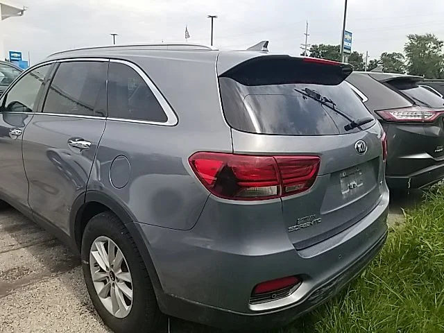 Used 2019 Silver Kia LX image 14