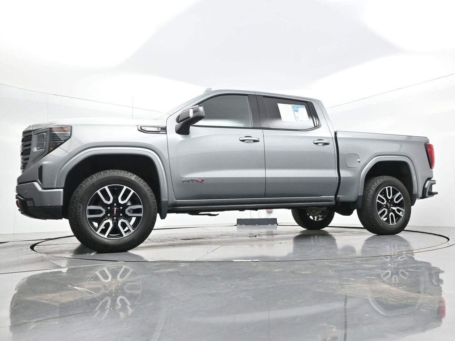 Used 2024 Sterling Metallic GMC AT4 image 49
