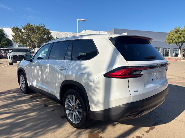 Used 2024 Beige Toyota Platinum image 7