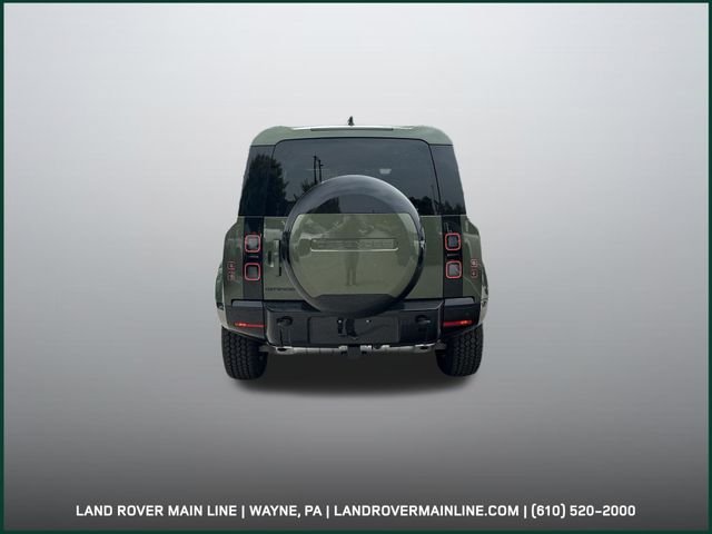 New 2026 Woolstone Green Land Rover X-Dynamic SE image 4