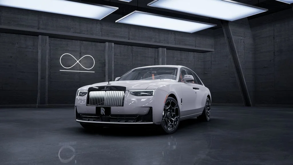 New 2027 Gray Rolls-Royce  image 1