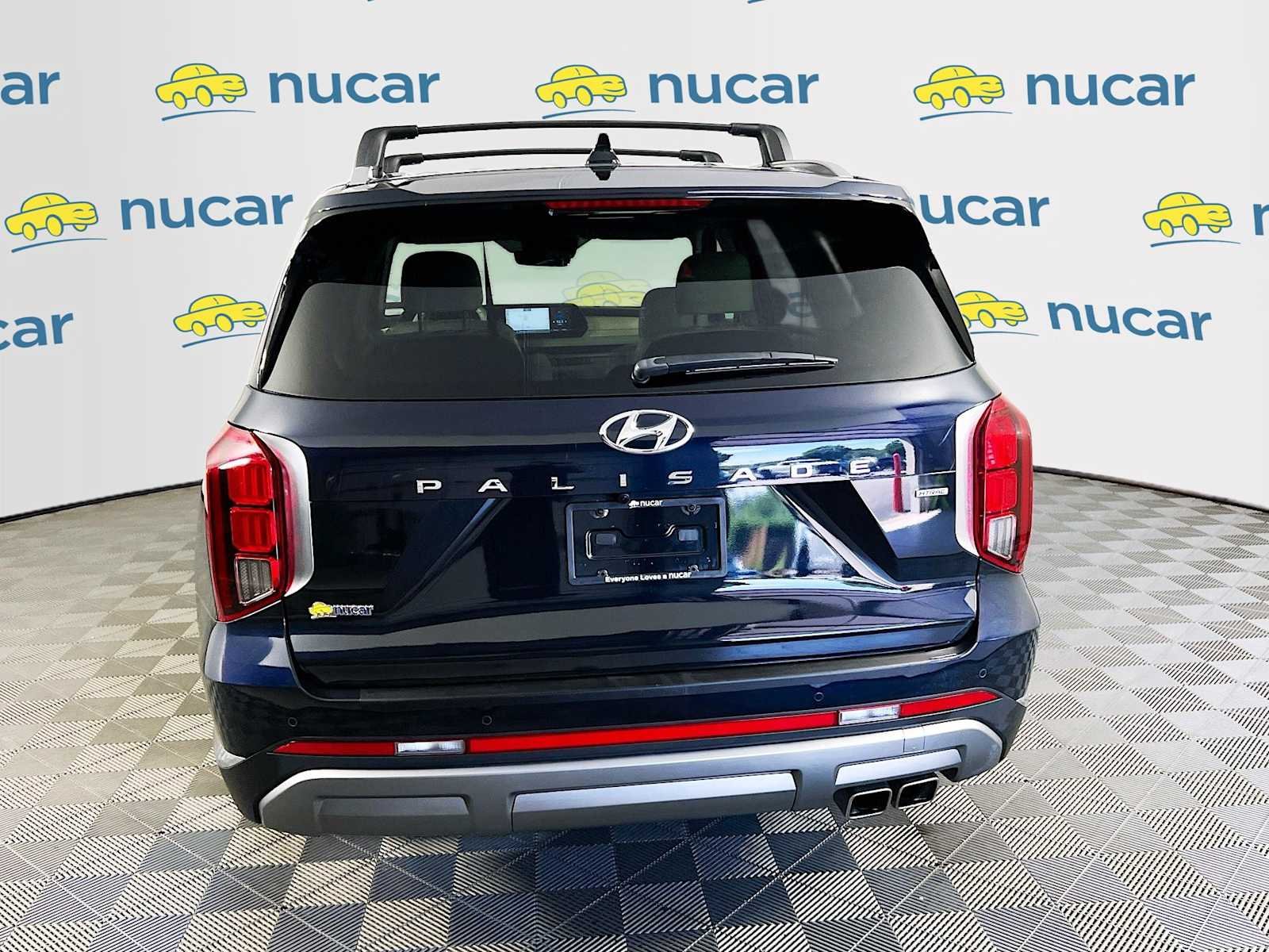 Used 2023 Moonlight Cloud Hyundai Limited image 6