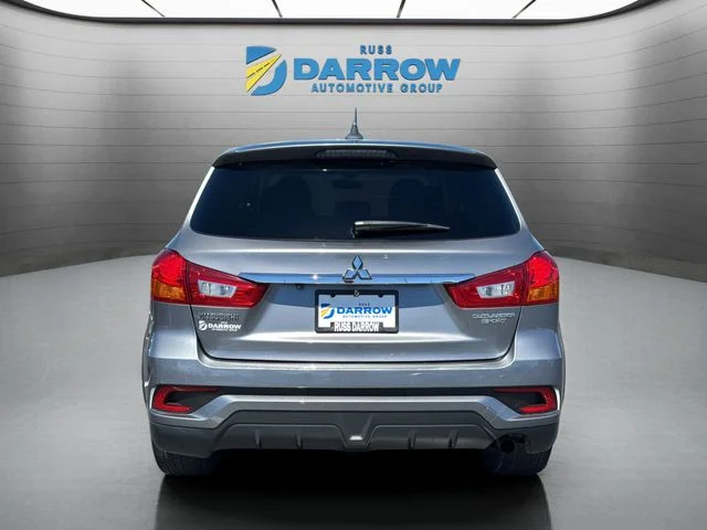 Used 2018 Gray Mitsubishi  image 4