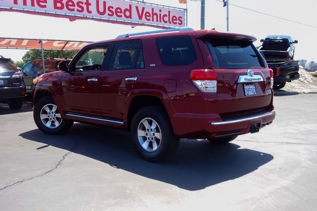 Used 2013 Red Toyota SR5 image 10