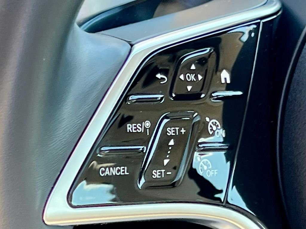 Certified Used 2026  Mercedes-Benz E 350 image 24