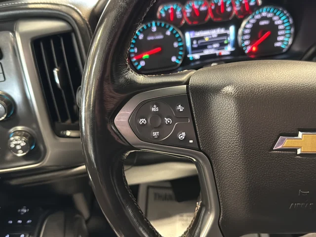 Used 2018 Silver Chevrolet LTZ image 27