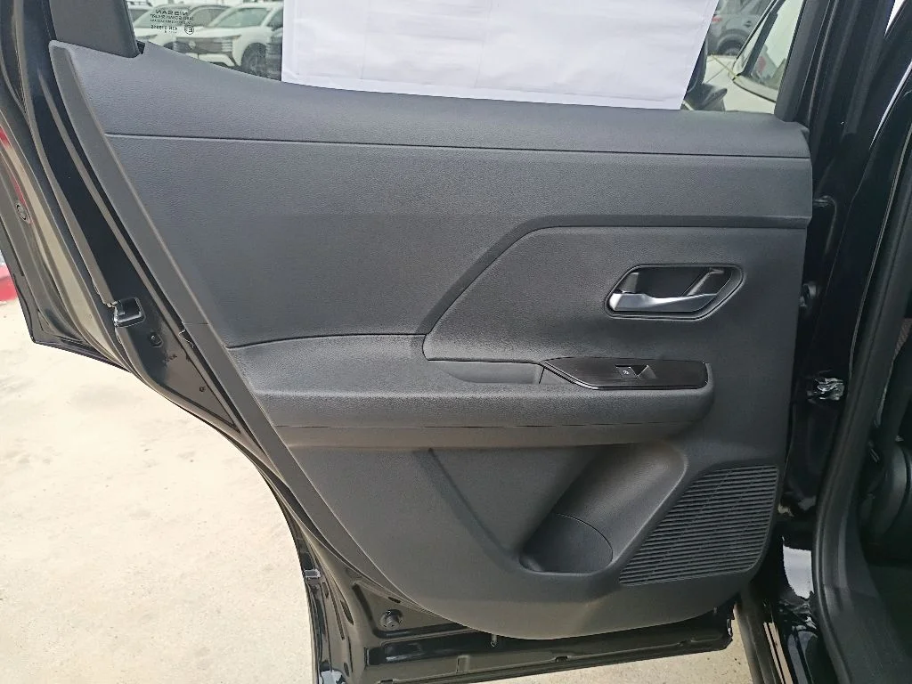 2026 Nissan KICKS SR AWD - Photo 25