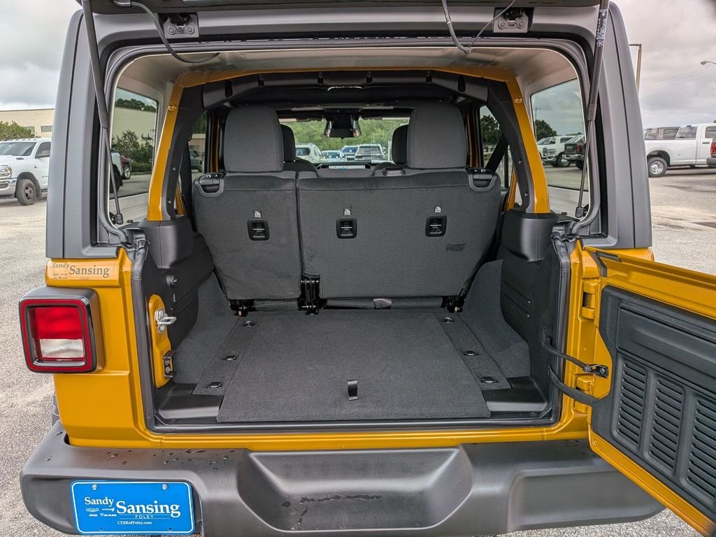 New 2026 Goldilocks Exterior Paint Jeep Sport S image 28