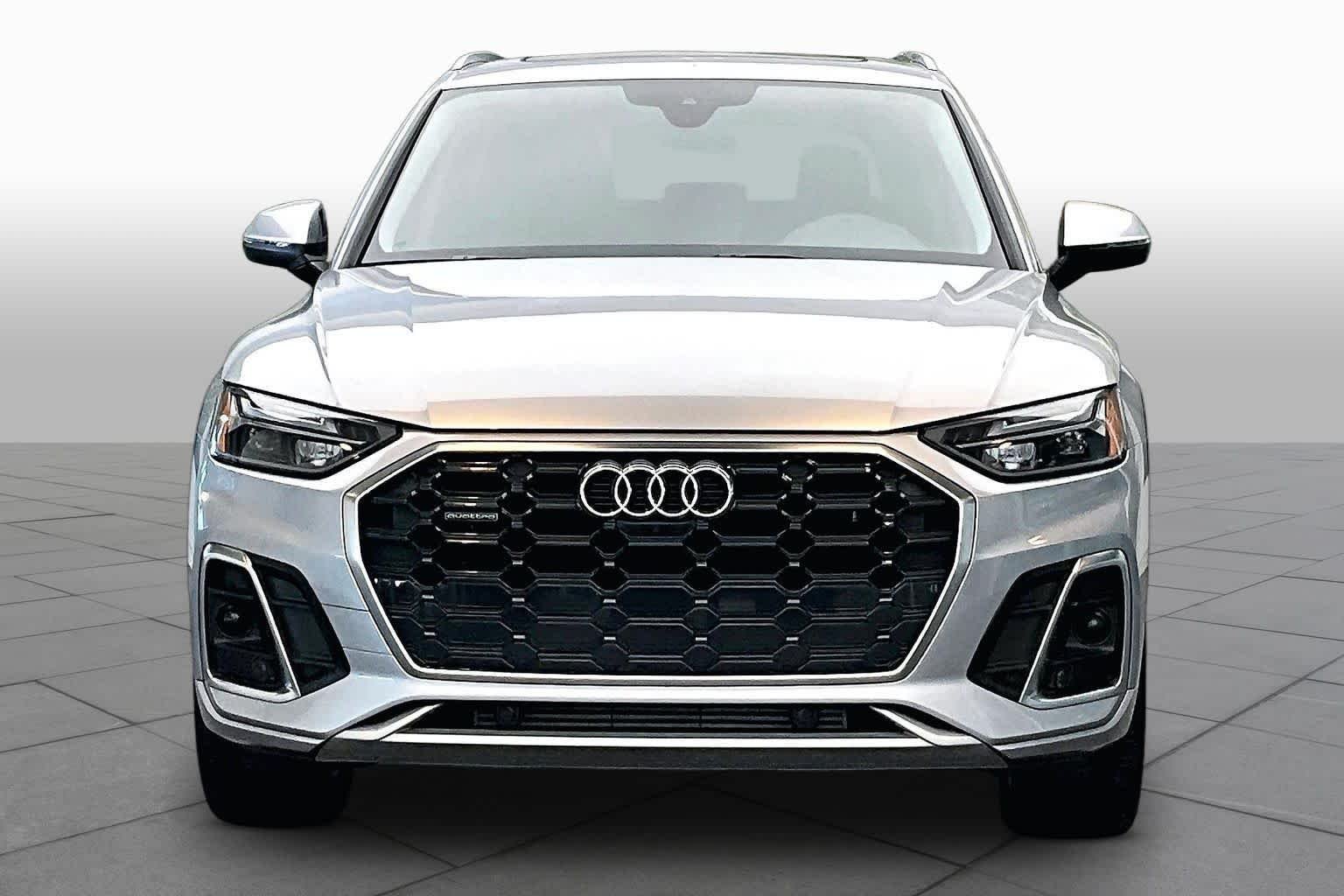 Used 2024 Florett Silver Metallic Audi S line Premium Plus image 4