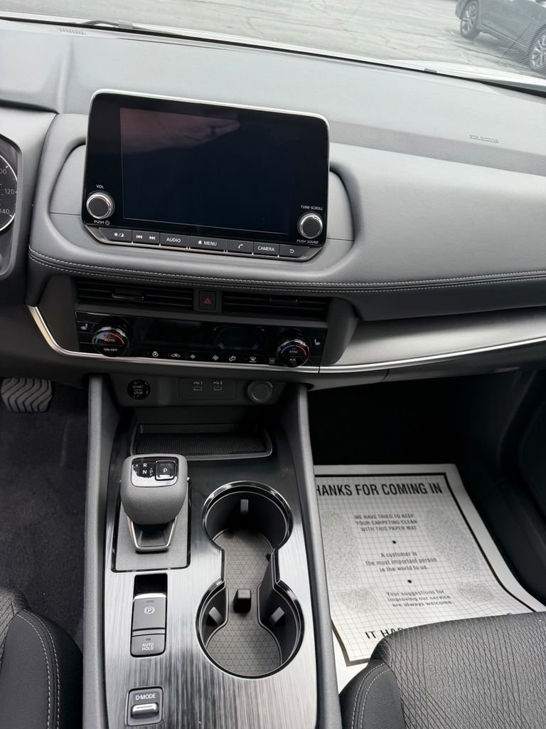 New 2026 Everest White Pearl TriCoat Nissan SV image 11