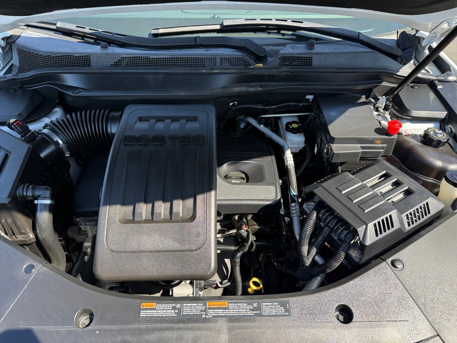 Used 2015 Summit White GMC SLE-1 image 20