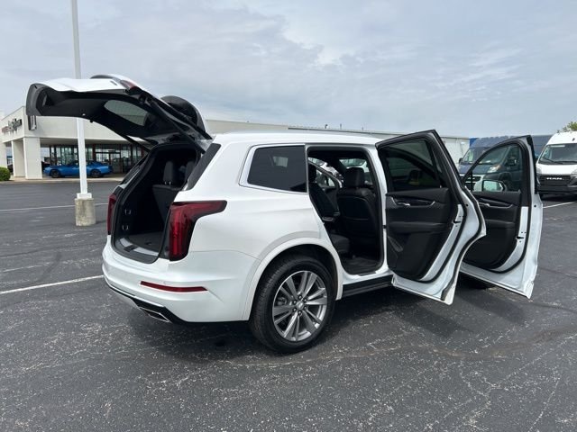 Used 2024 White Cadillac Premium Luxury image 23
