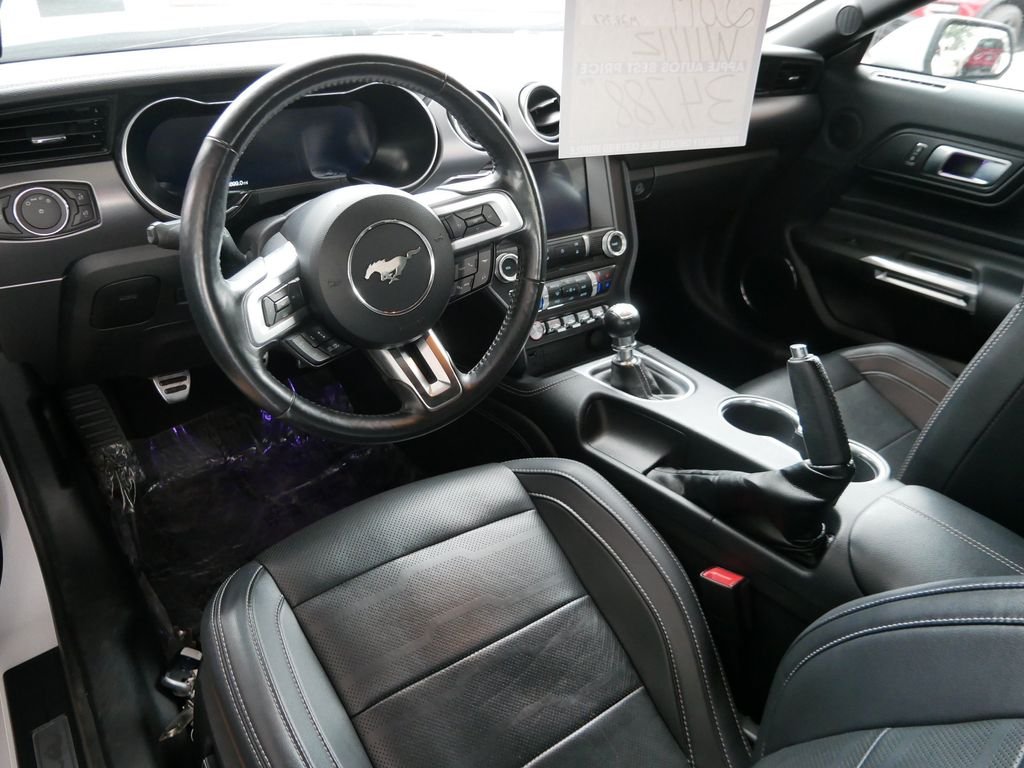 Used 2019 White Ford GT Premium image 13