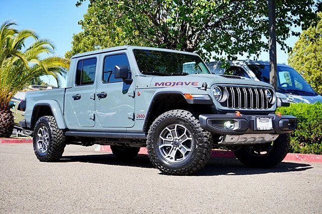 2026 Jeep Gladiator Mojave