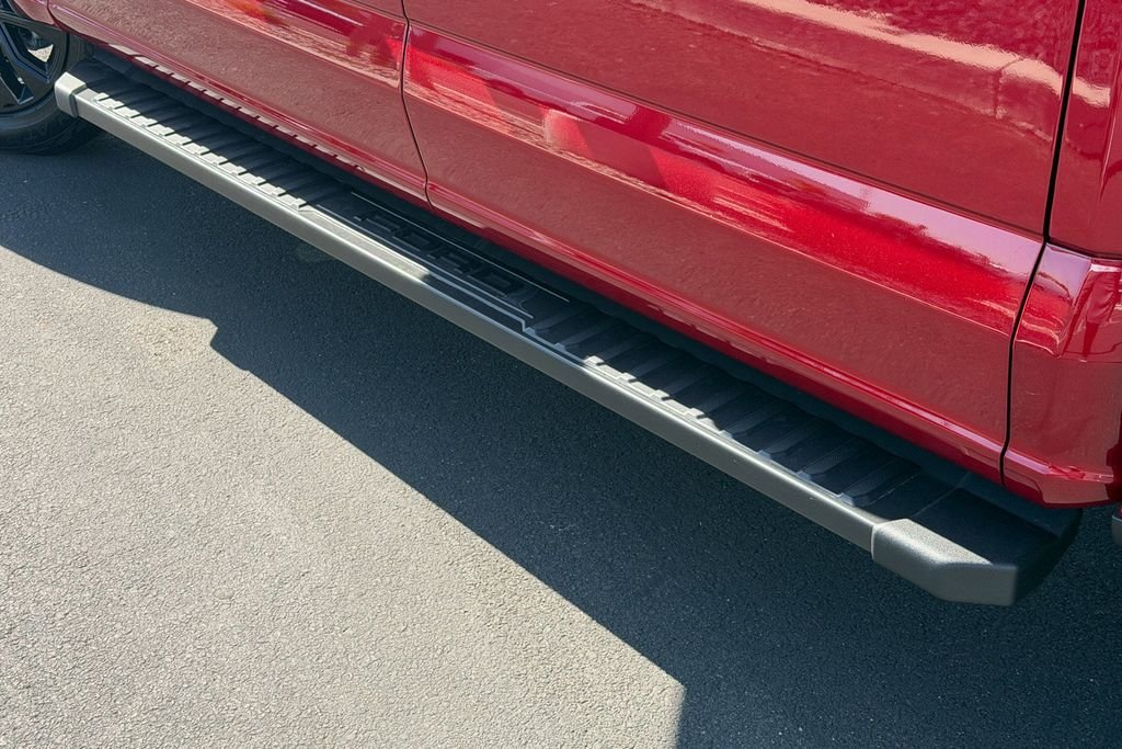 New 2026 Ruby Red Metallic Tinted Clearcoat Ford XLT image 11