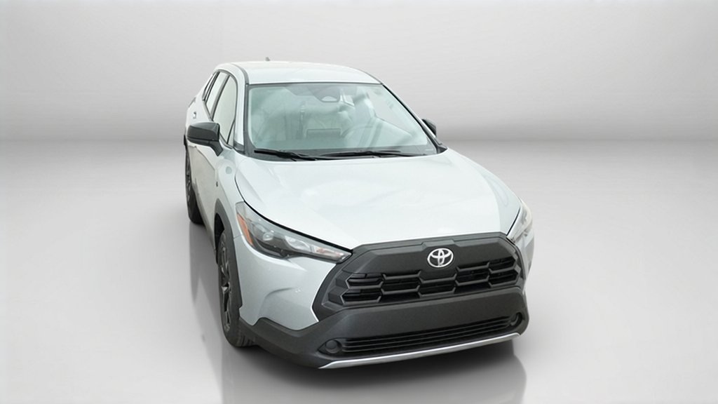 New 2026 Sonic Silver Toyota L image 4