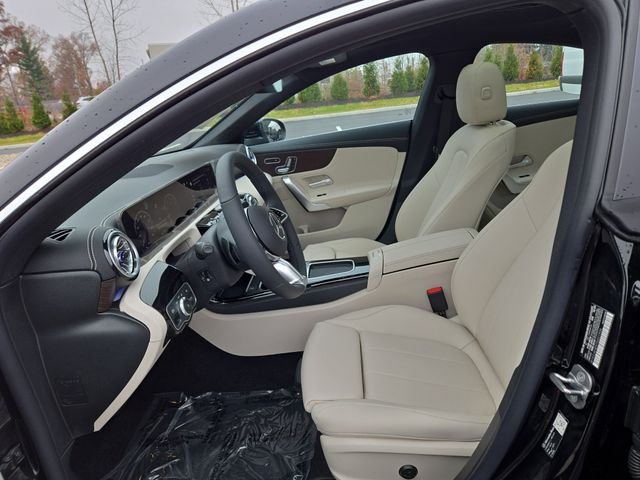 New 2026 Night Black Mercedes-Benz CLA250 image 23
