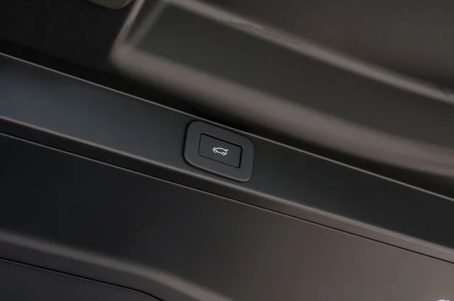 New 2026 Gray Land Rover SE image 64