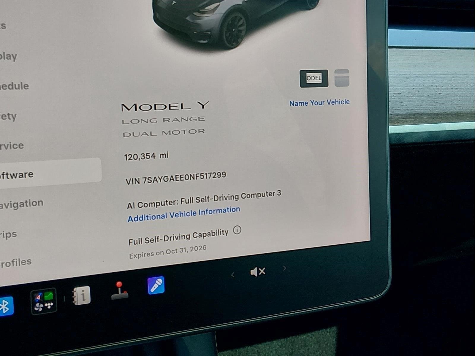 Used 2022 Midnight Silver Metallic Tesla Long Range image 25