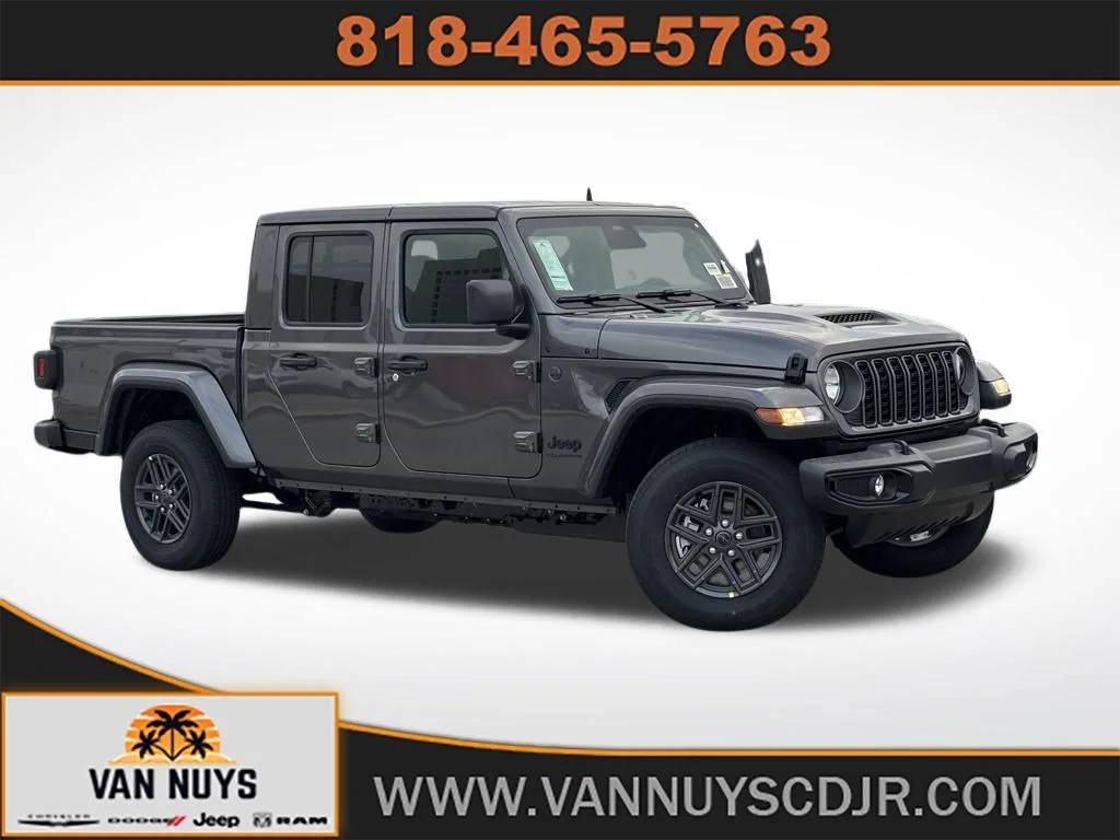 2026 Jeep Gladiator Sport S Auto's photo