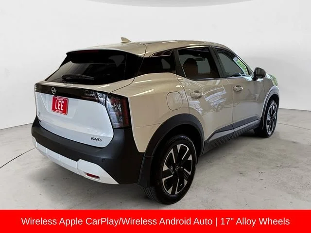 Used 2025 Aspen White Nissan SV image 6